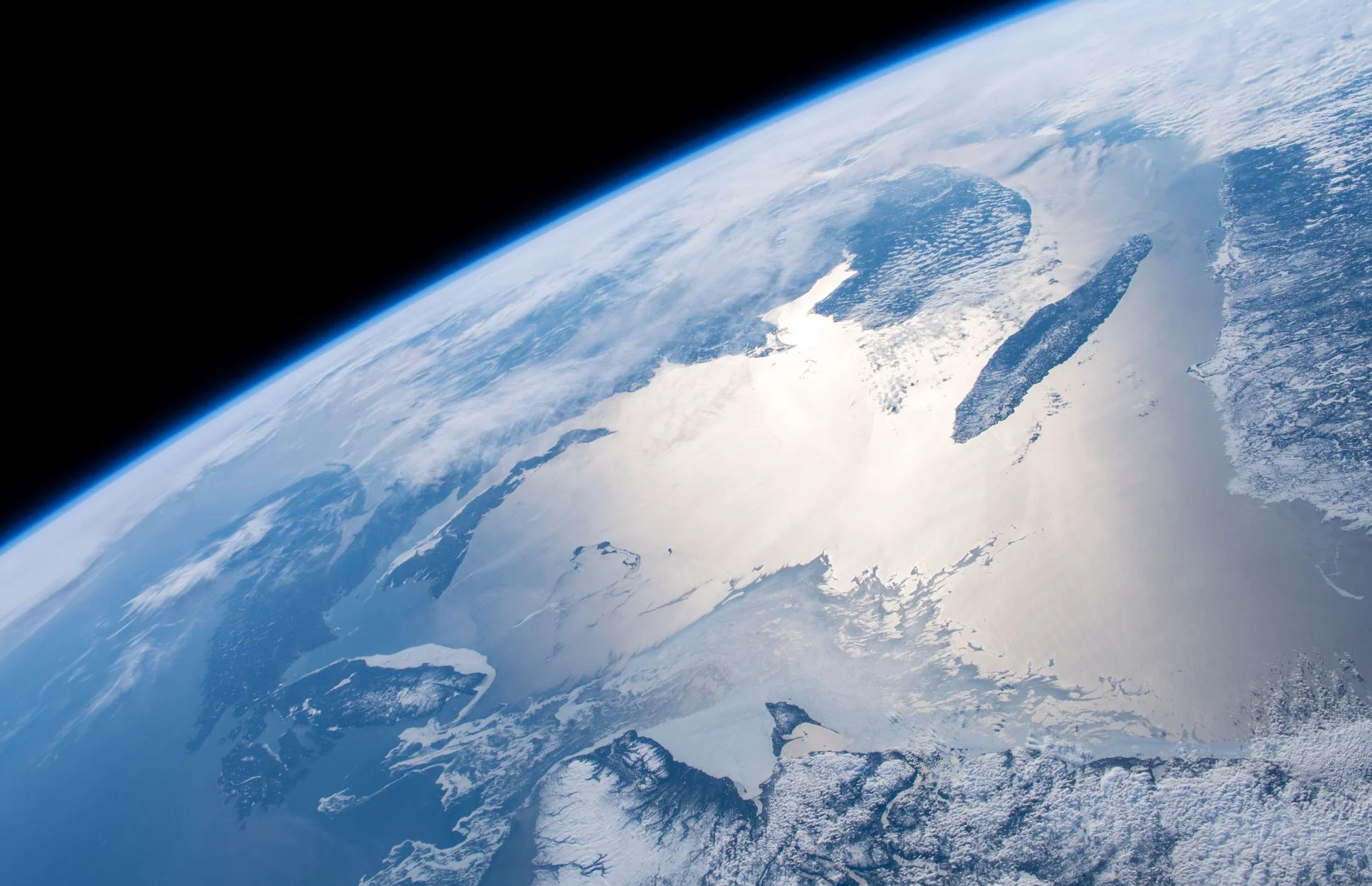 Asteroid dust brought back to Earth may explain where our water came from with hydrogen clues