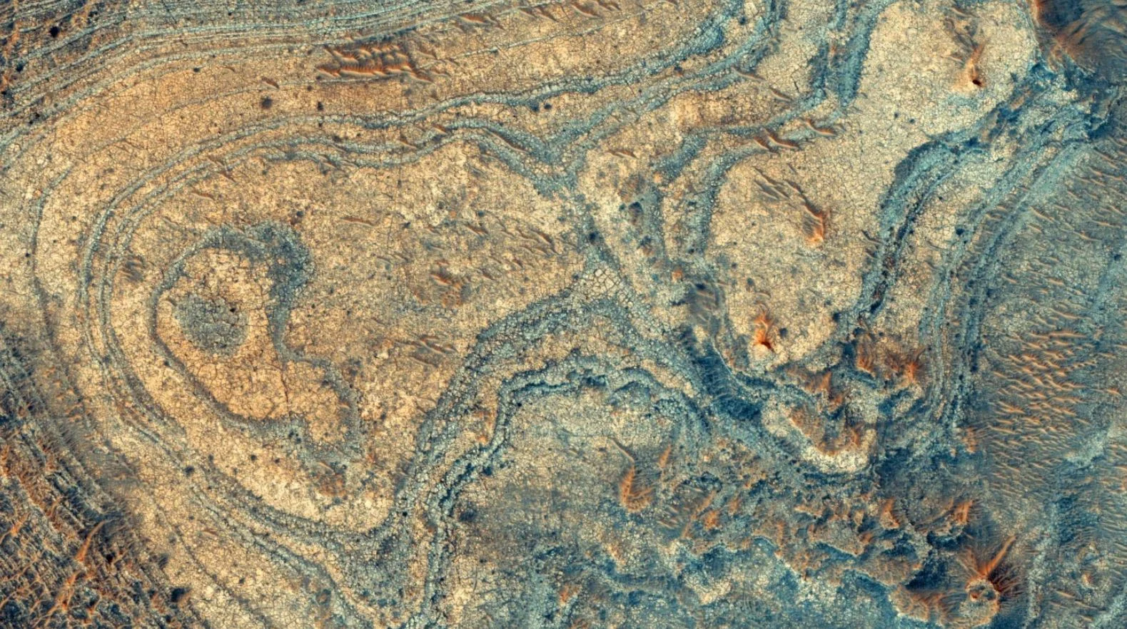 Strange Martian mineral deposit likely sourced from volcanic explosions