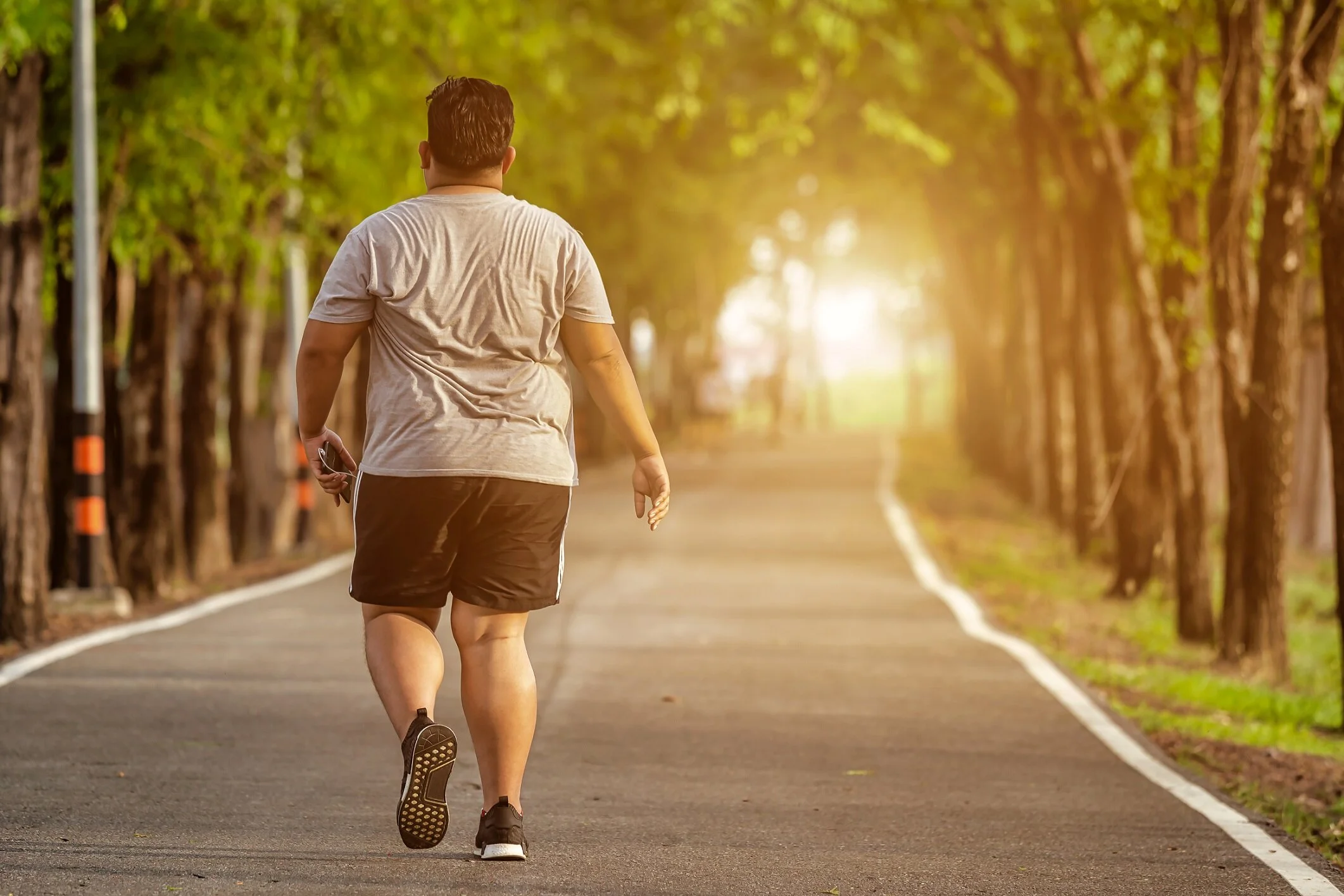 Exercise lowers the number of calories expended at rest in obese people