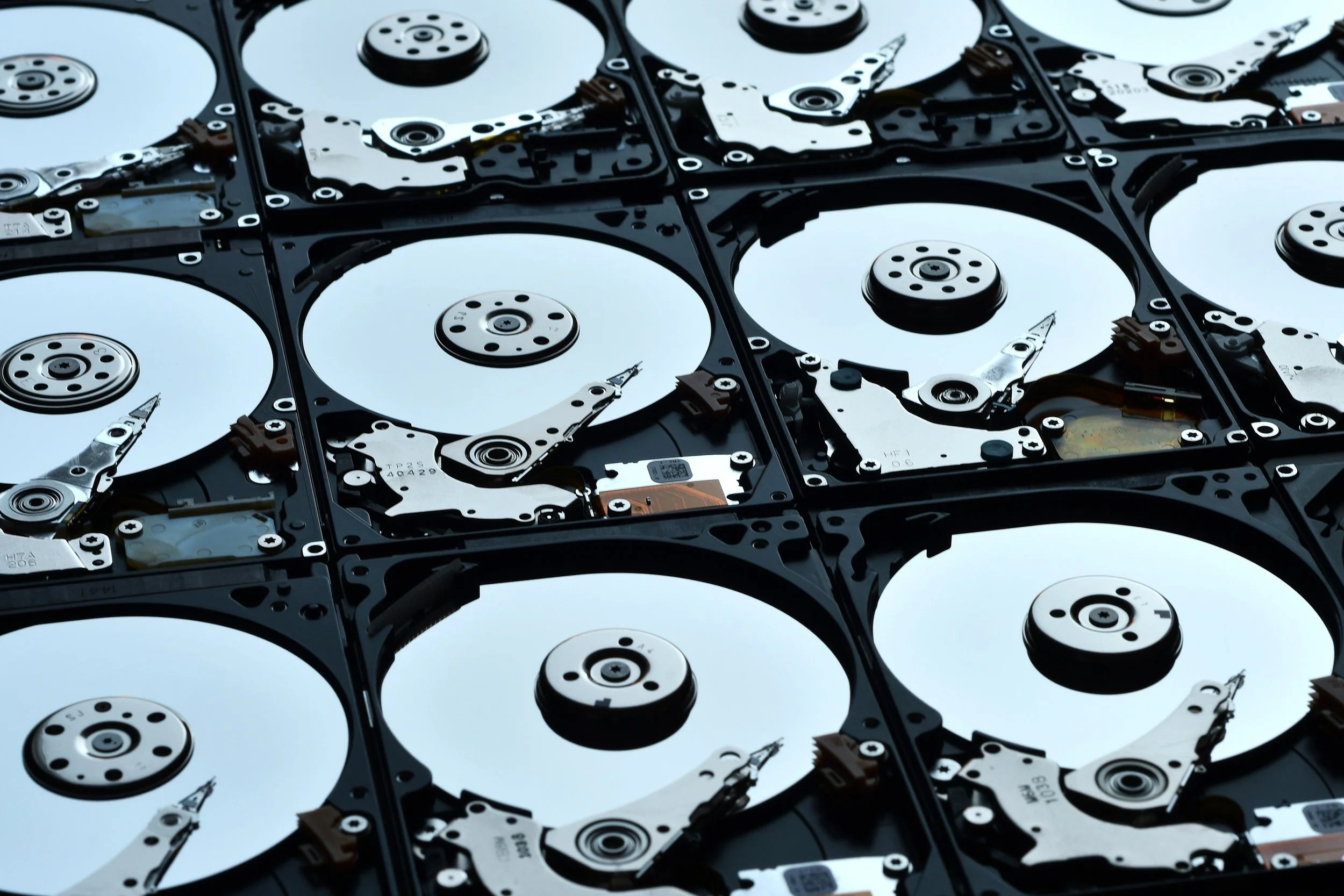 Amazing Discovery Paves The Way for Stamp-Sized Hard Drives with 100x ...
