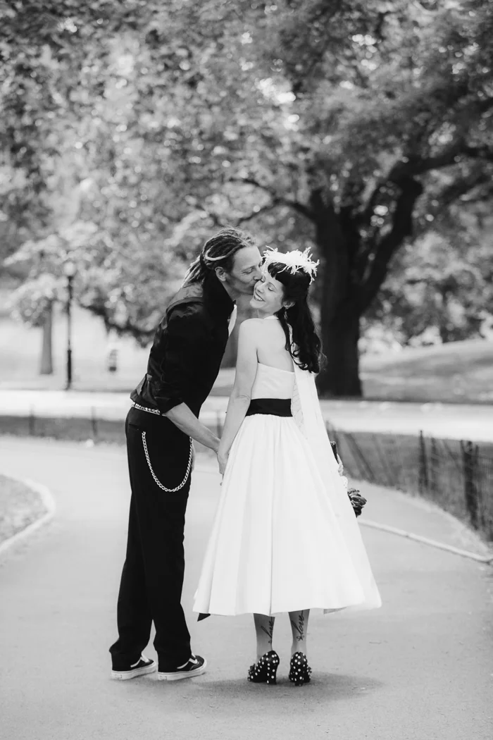 CENTRAL PARK INTIMATE WEDDING AT WAGNER COVE : SARAH+STEPHEN