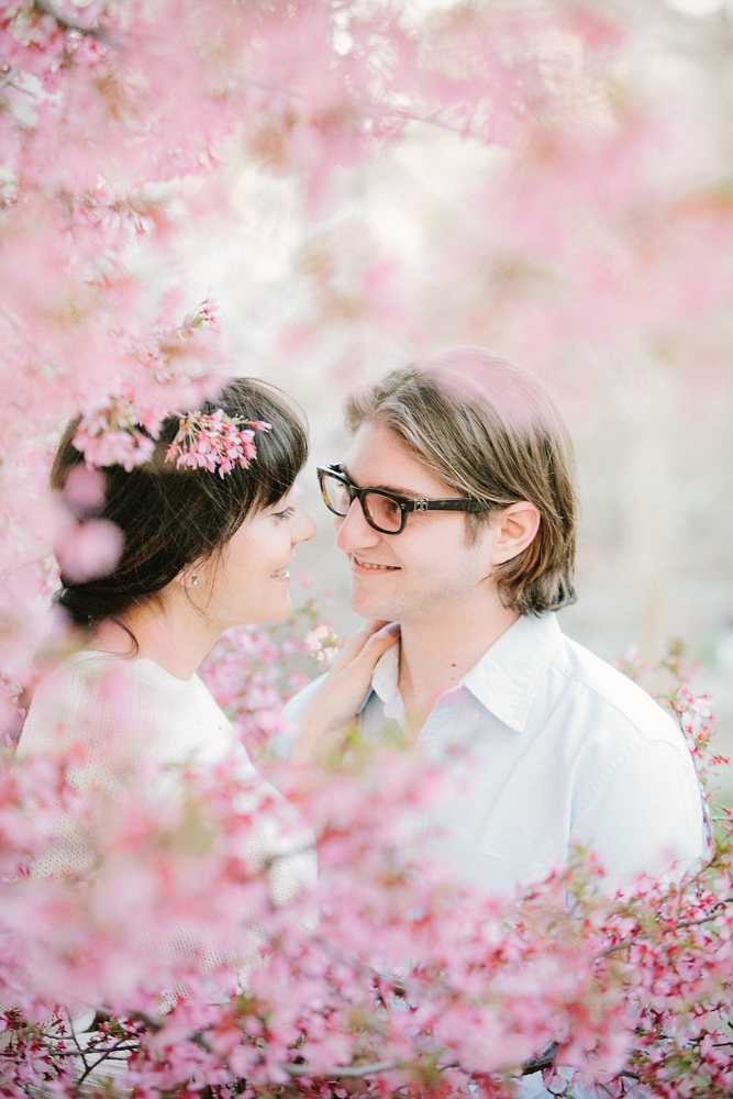 Central Park spring engagement session by Tanya Isaeva Photography