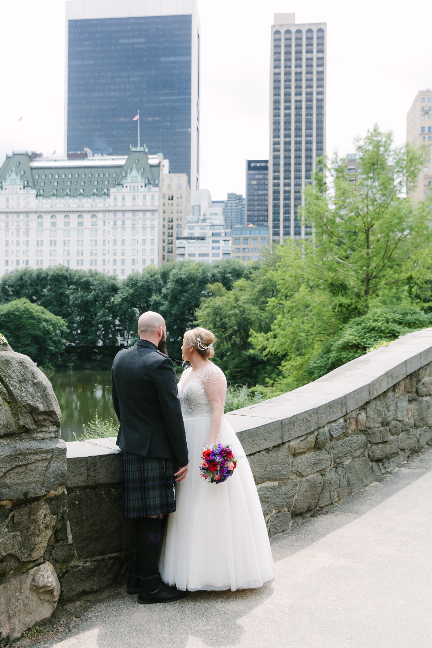 Central Park-Gapstow-bridge-wedding_H&K-146.jpg