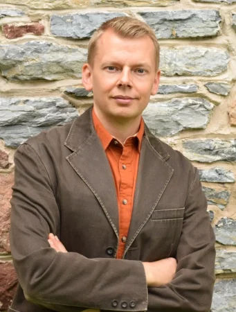 Ben Lee.jpg