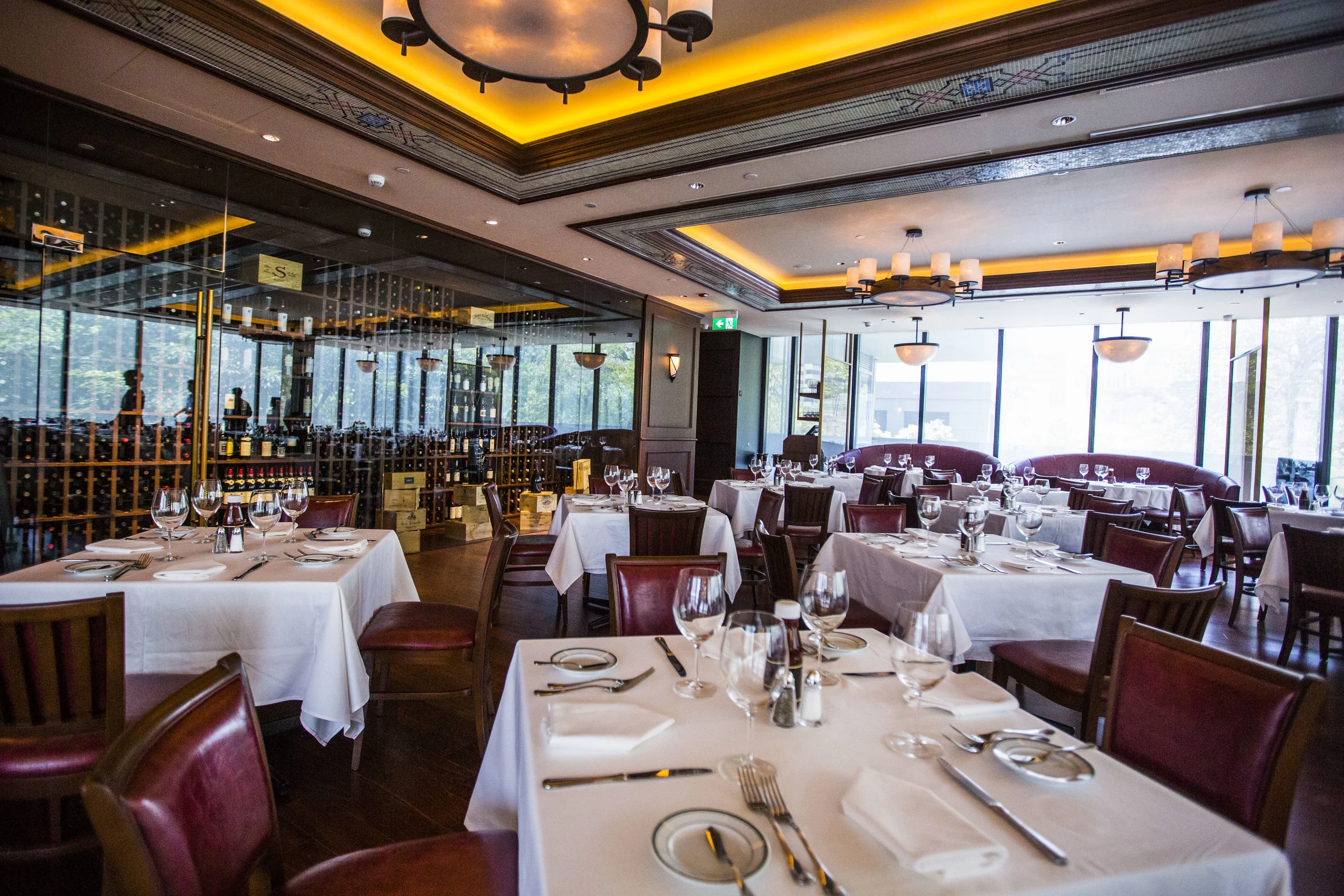 Wolfgang_s Steakhouse - interiors.jpg