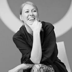 Angela-Perry_bw.jpg