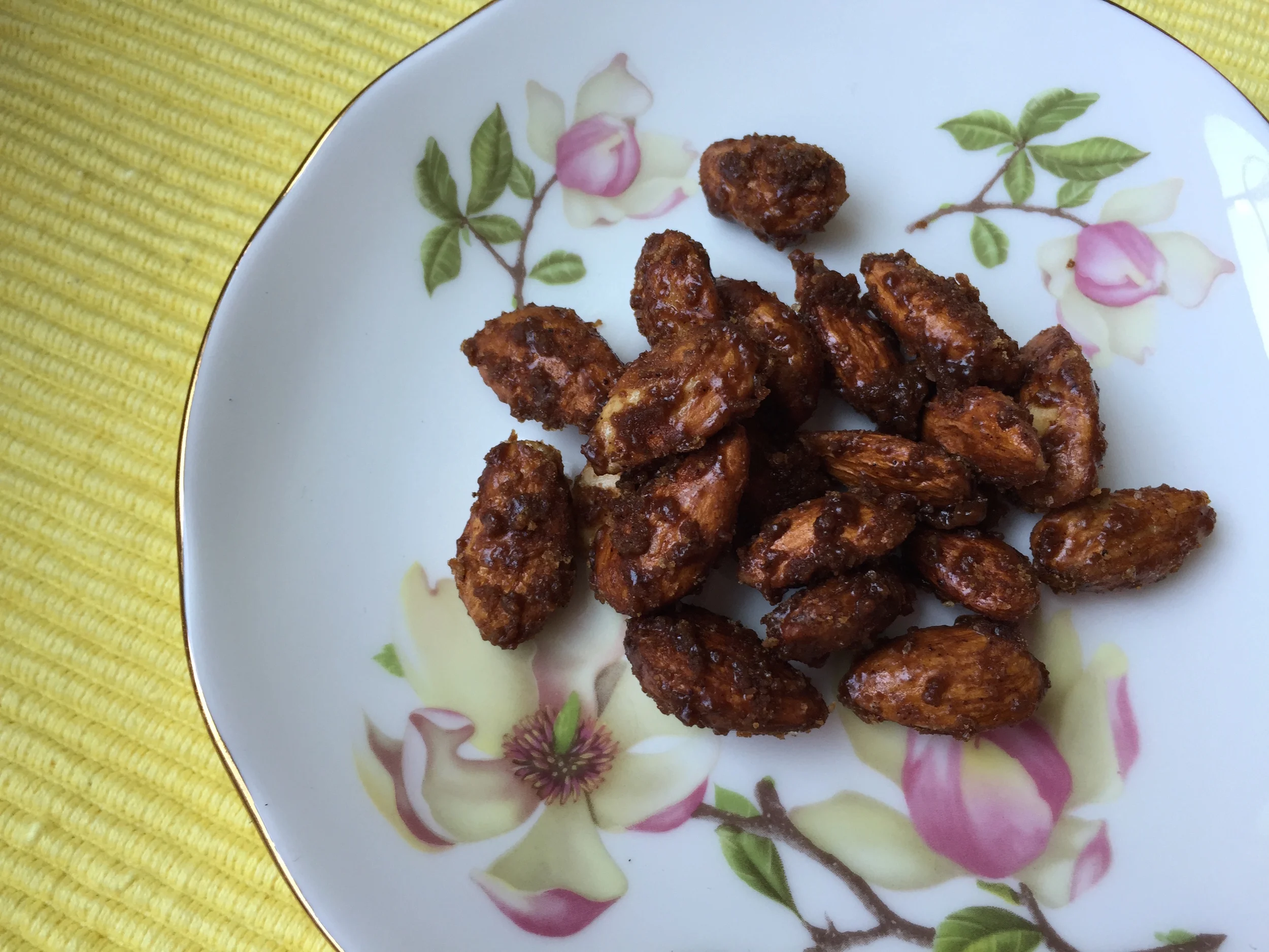 Maple Cinnamon Candied Almonds