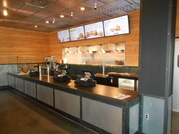 BurgerFi Interior.jpg