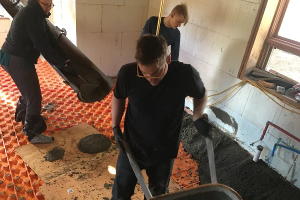 concrete-pour.jpg