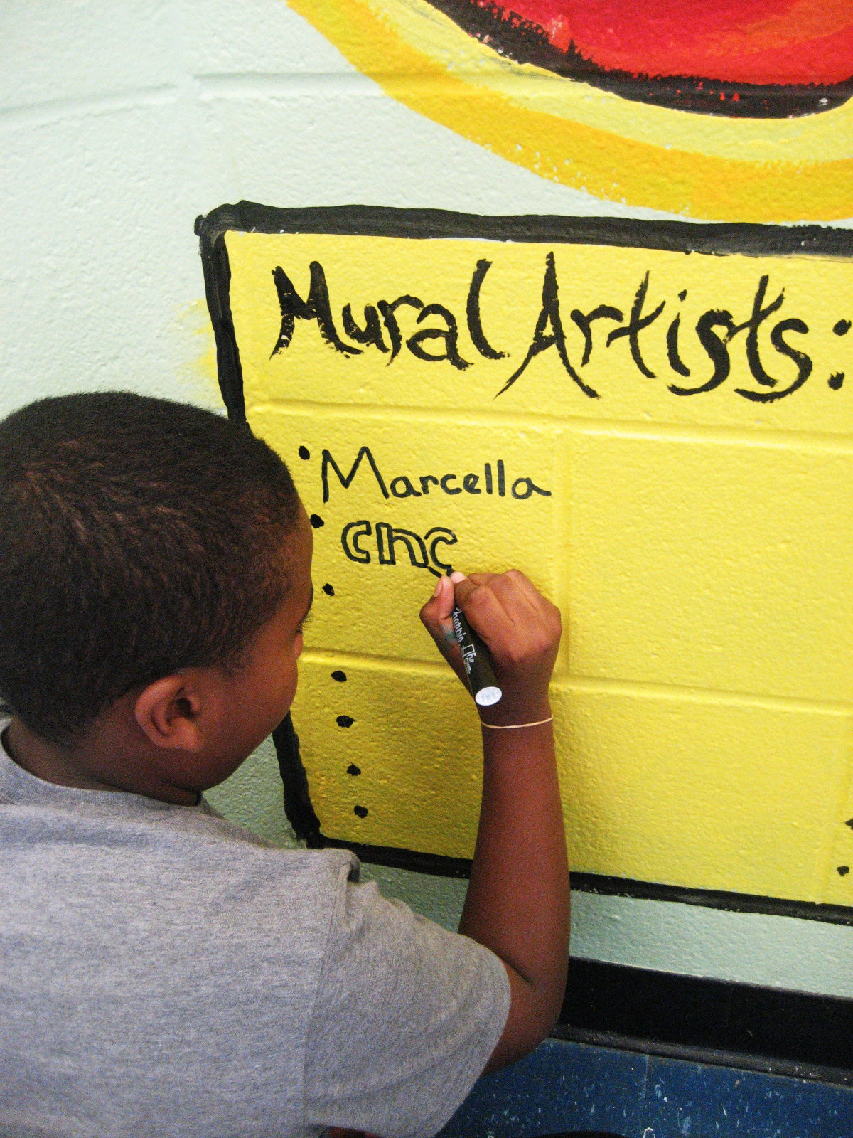 perkerson_elementary_students_work_with_tcp_resident_0404.jpg