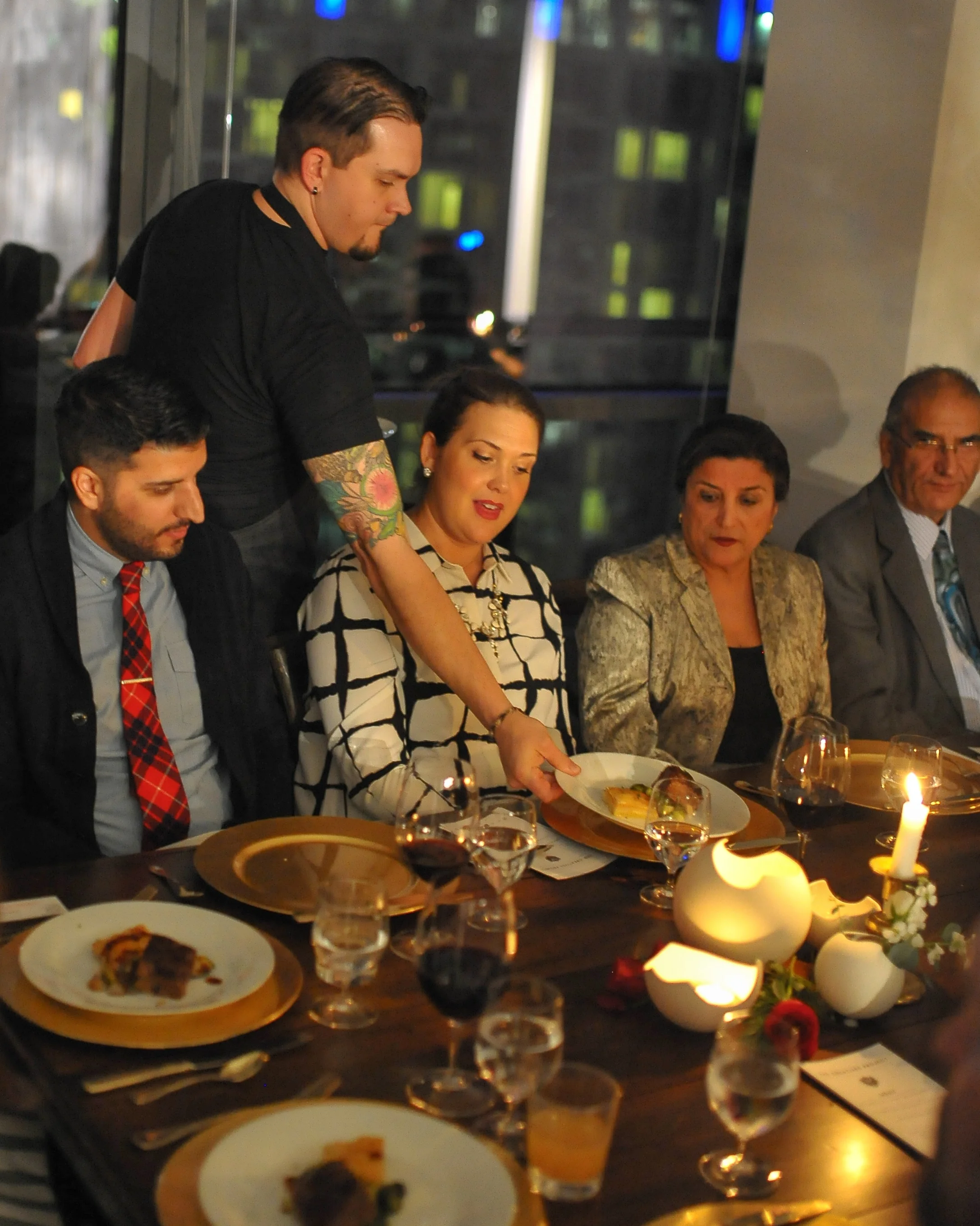 2015_12_12_TCP_holiday_dinner_images_by_Bedarius_Bell_63.jpg