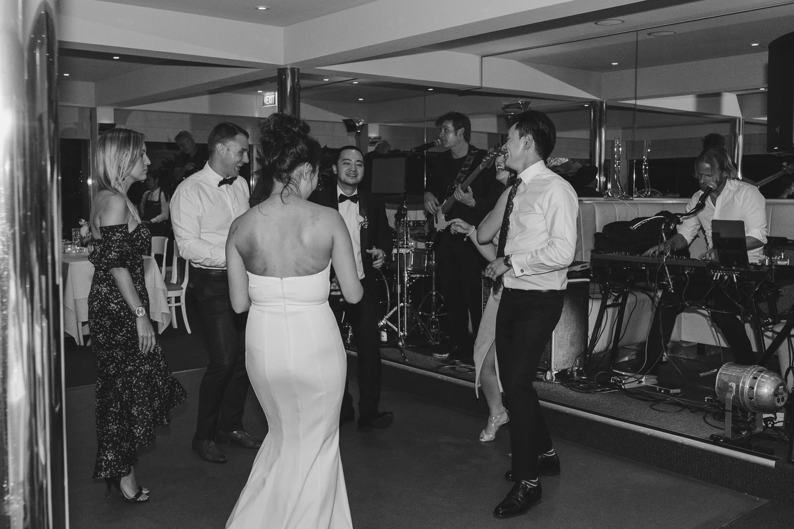 jonahs-whale-beach-wedding