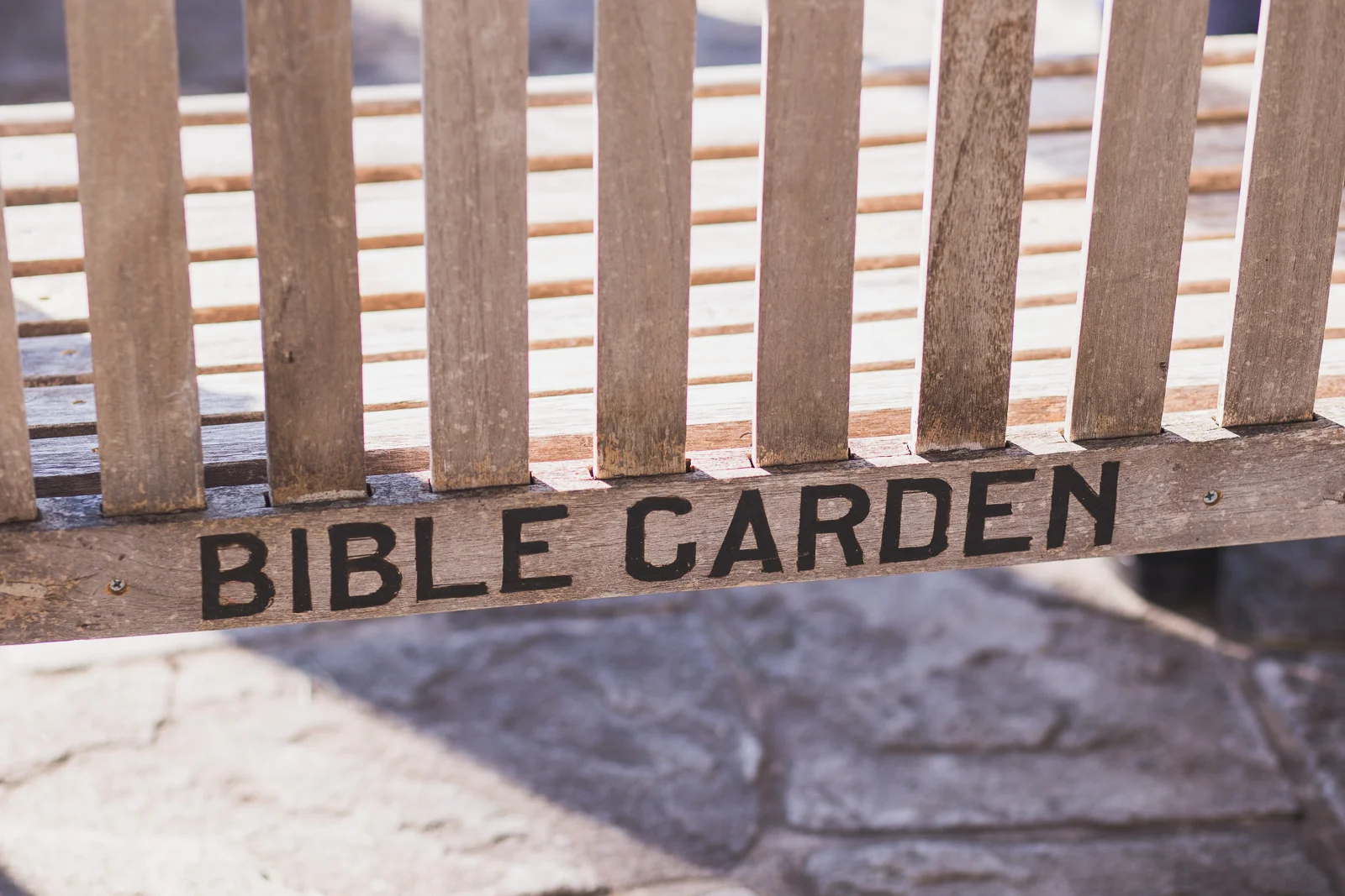 bible-garden-wedding
