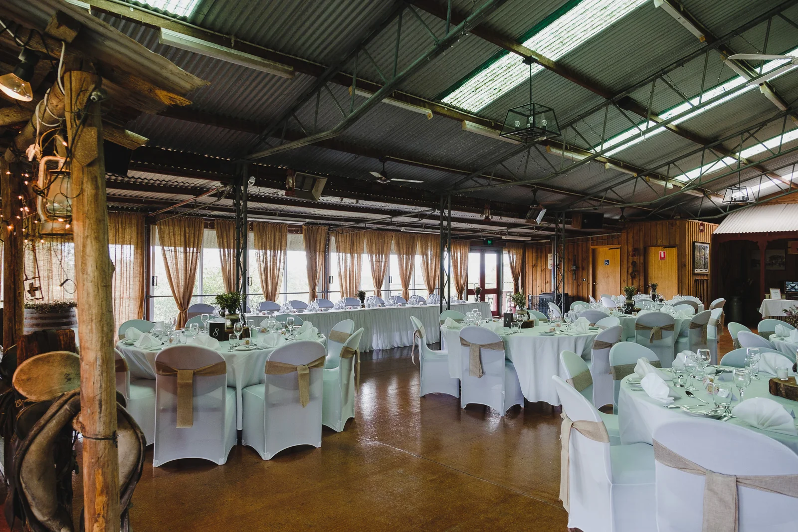 tobruk-sheep-station-wedding