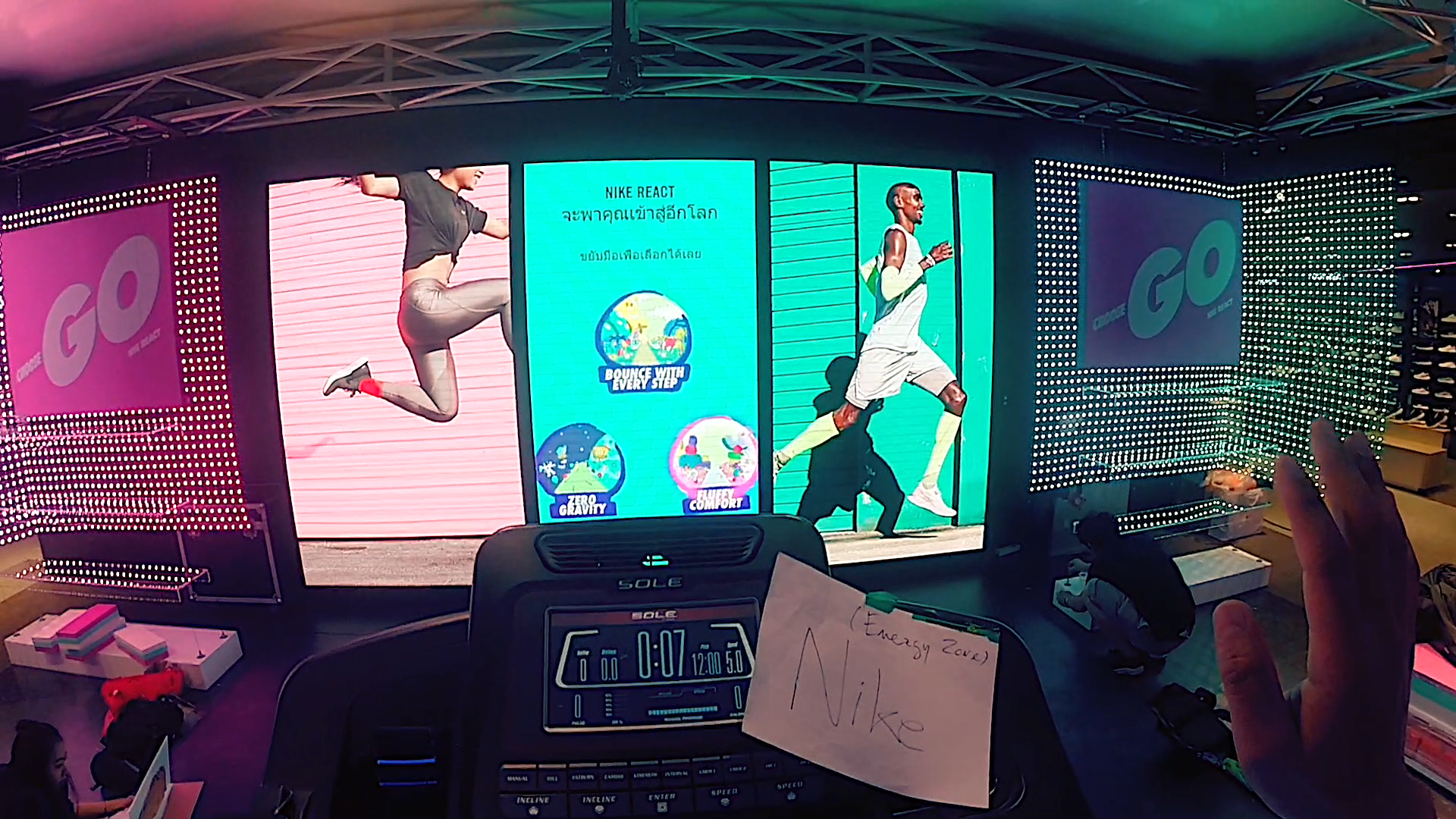 interactive retail_hand interaction.png