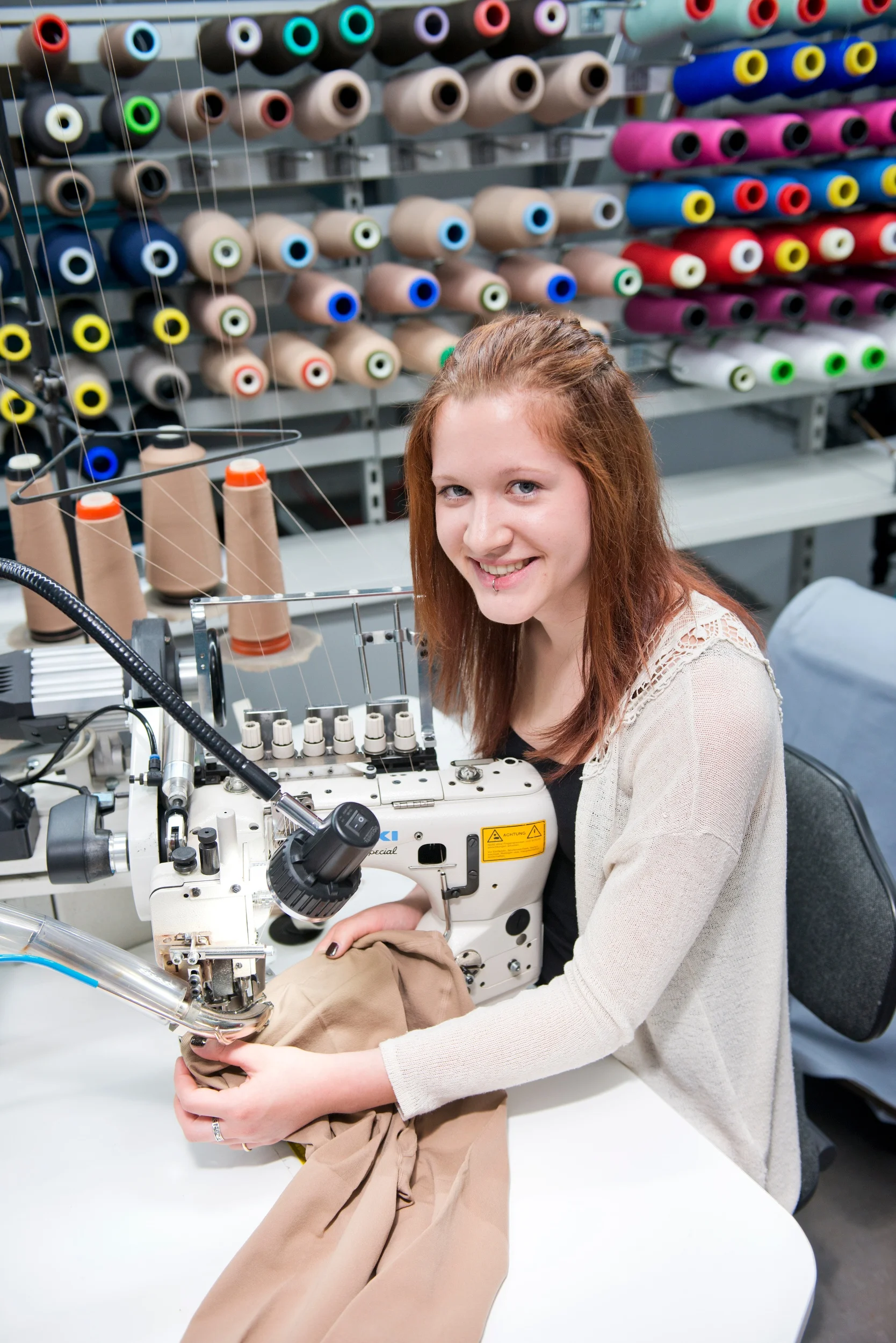  Modenäherin ofa GmbH 