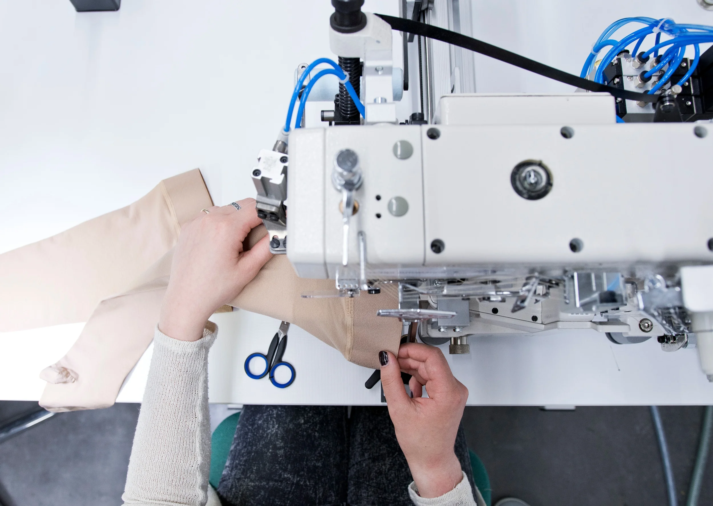  Modenäherin ofa GmbH 