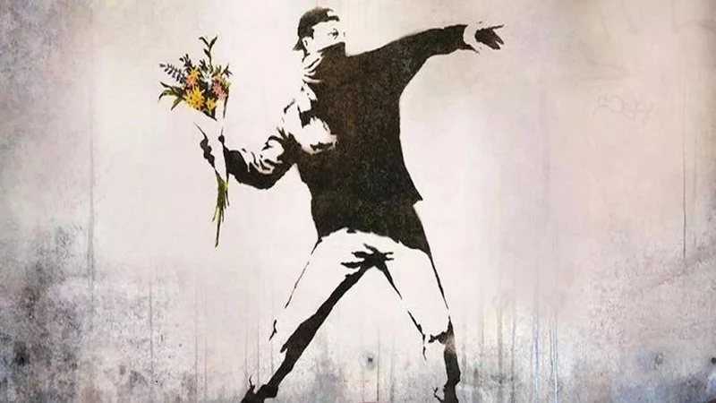 banksy-fiori.scale-to-max-width.825x.jpg