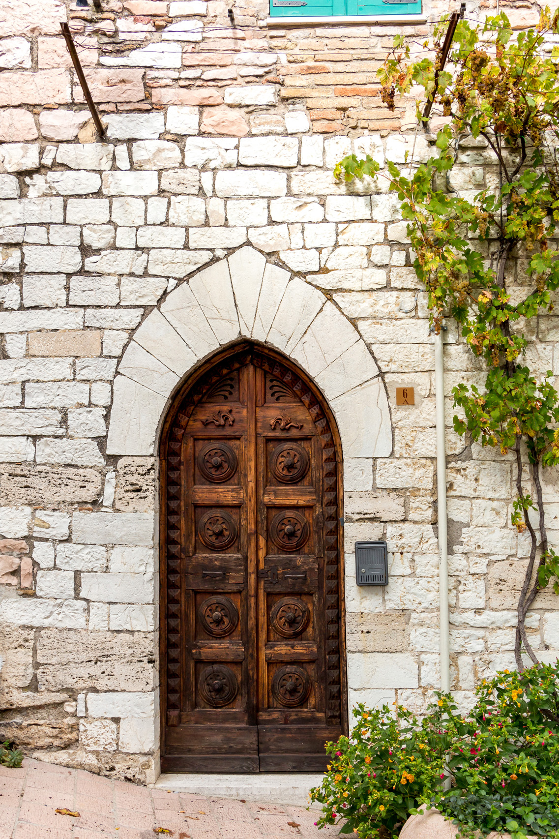 Beautiful doors of Assisi, Umbria