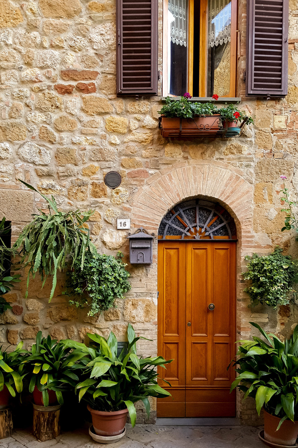 Doors of Pienza, Tuscany