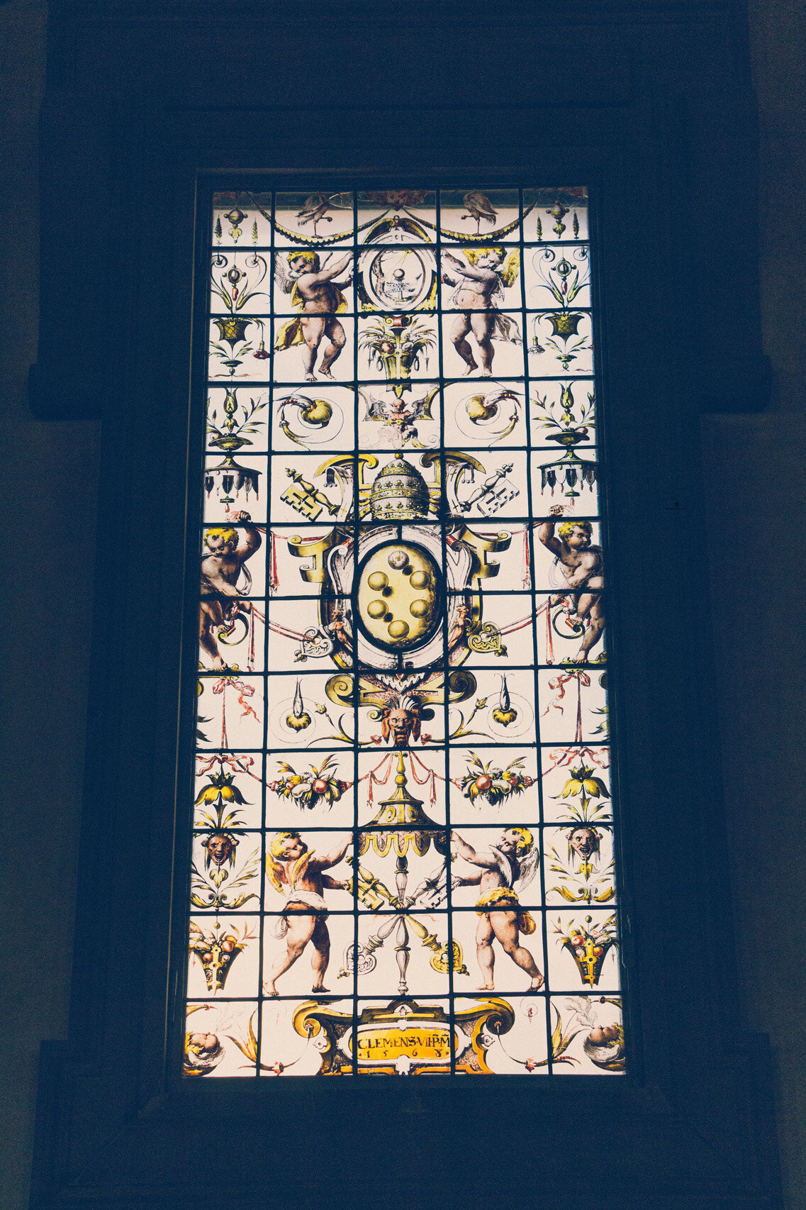 Biblioteca Laurenziana, stained glass windows