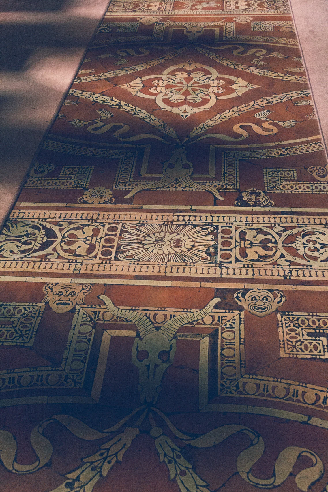 Biblioteca Laurenziana, marble floors