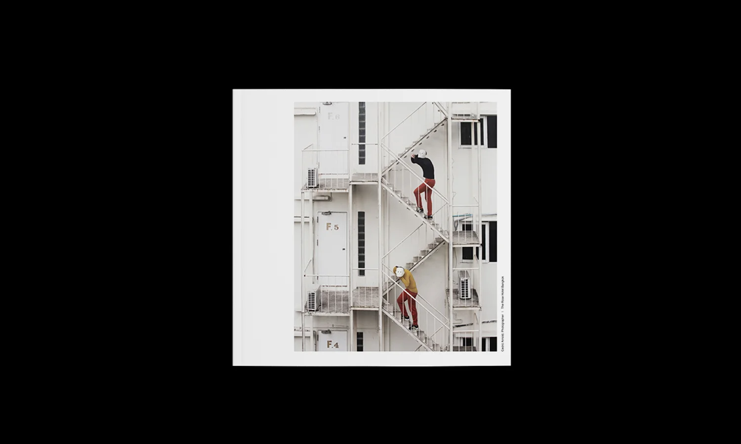 18M_00_Cover.jpg