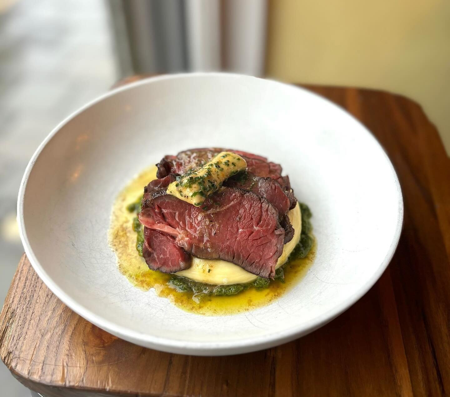 You&rsquo;ll want this in your mouth now&hellip; 
Beef tournedos with a marmite &amp; Guinness glaze 🤯
Caf&eacute; de Paris butter, salsa verde.

@lake_district_farmers 
@jamieduvalechef