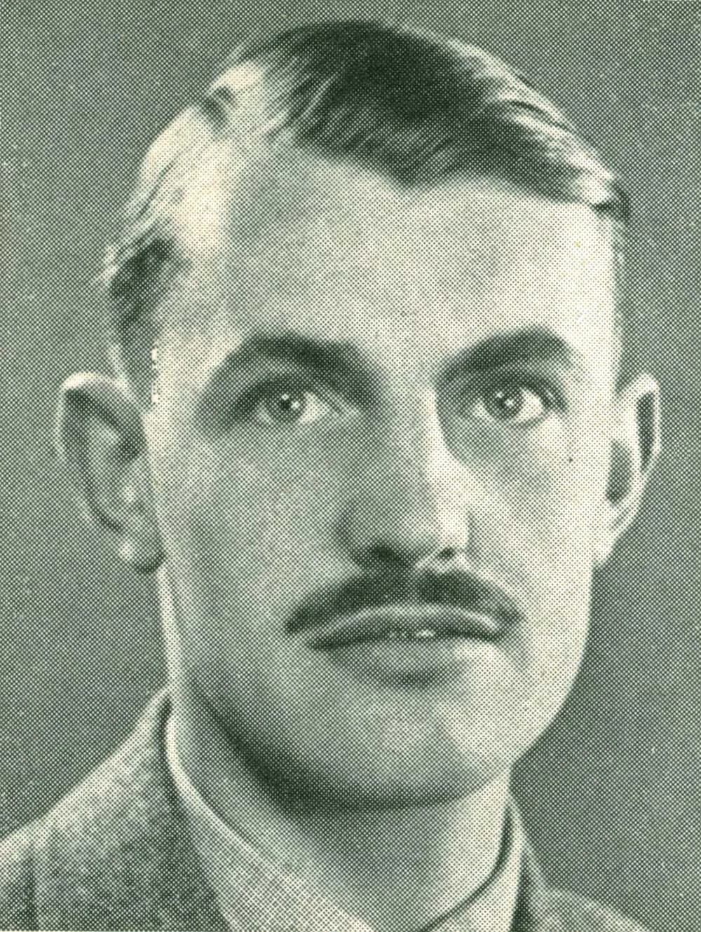 1940_12_10_duesbury_frank.jpg