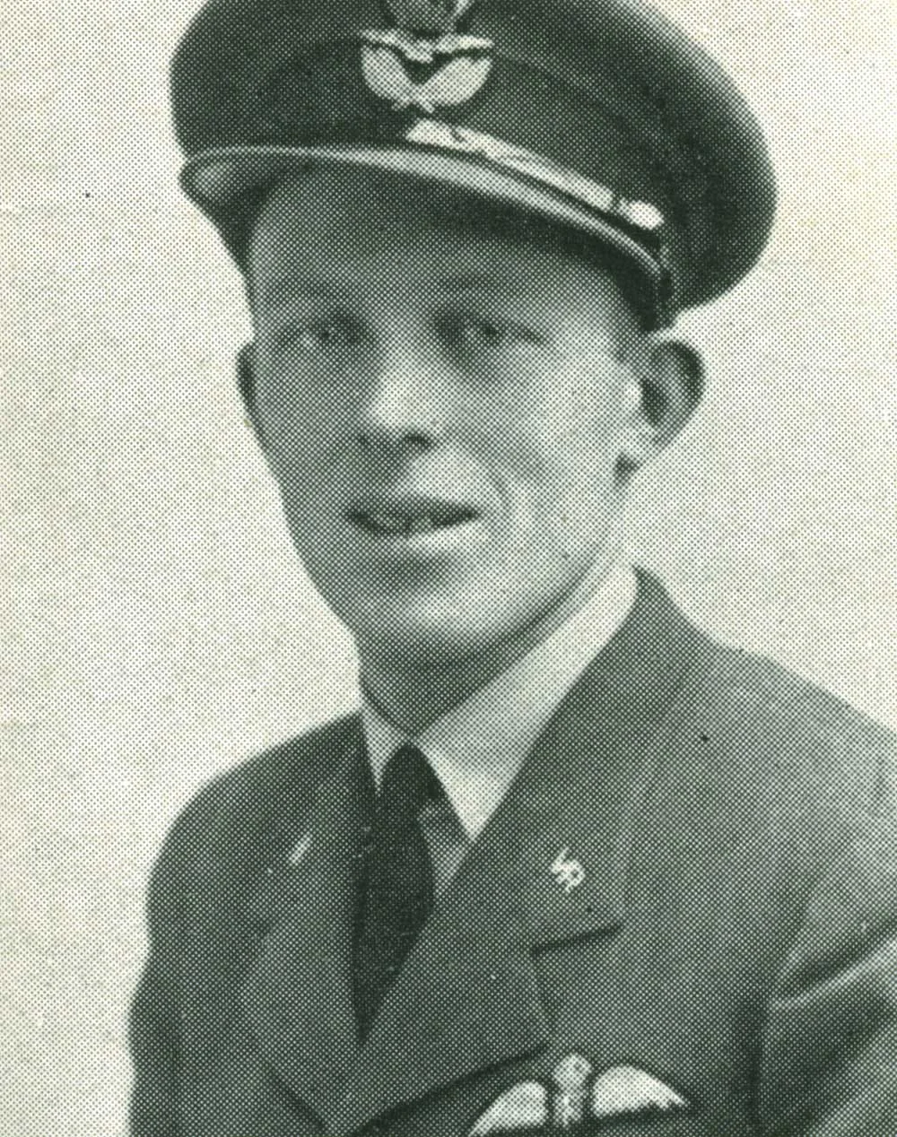 1943_01_28_whitehead_john.jpg