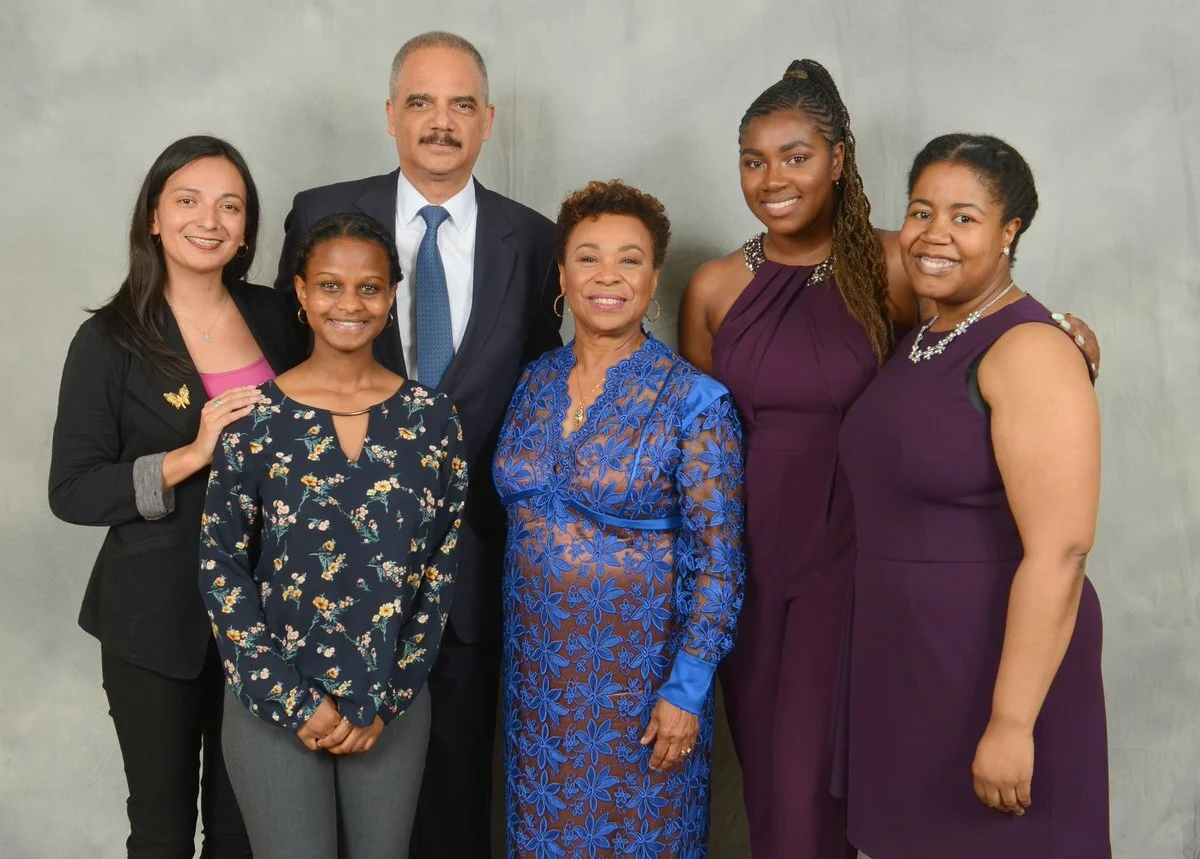  Group picture with Congresswoman Barbara Lee, former Attorney General Eric Holder and fellow SMASH and IDEAL scholars, celebrating Lee’s 20 years in Congress 