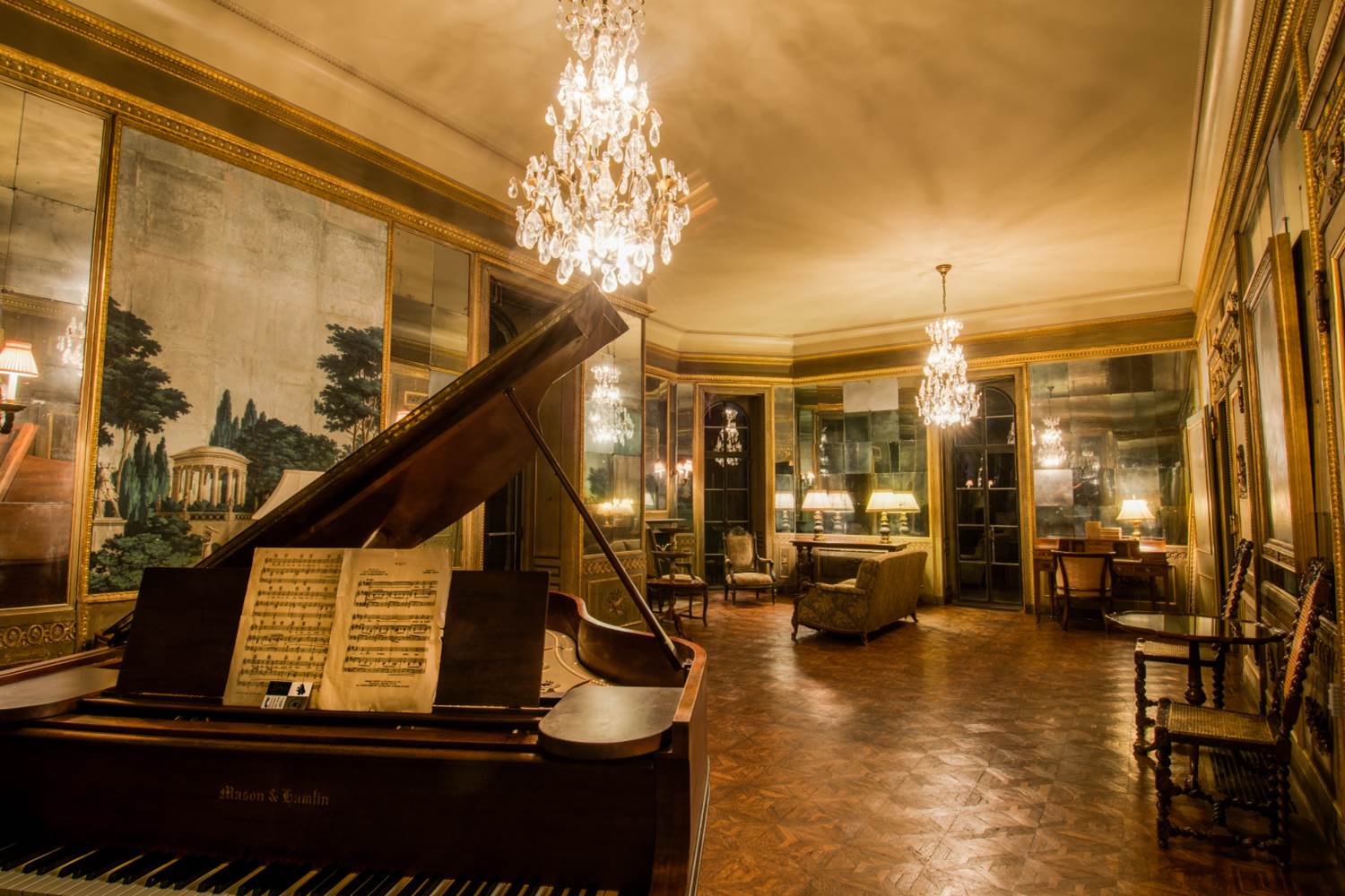 Burbank LivingstonGriggs Mansion Home