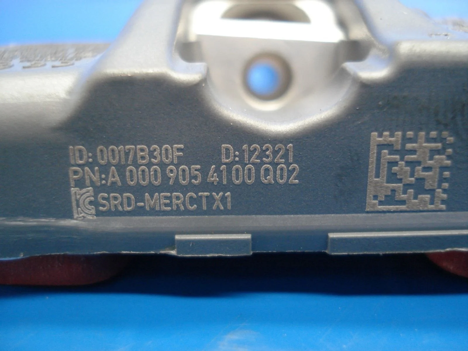 Fortwo Mercedes OEM Tire Pressure Monitor 03.JPG