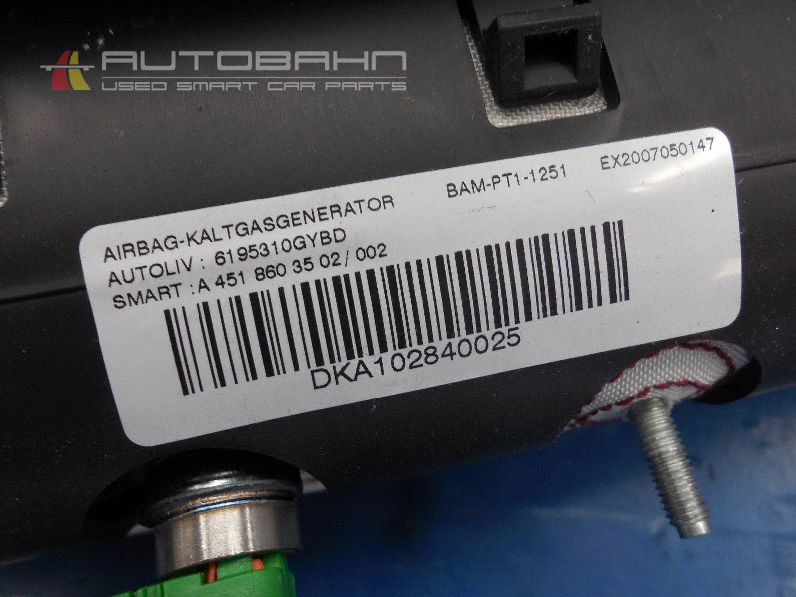 Fortwo (2011-2014) OEM Steering Wheel Airbag & Left Knee Airbag 07.jpg