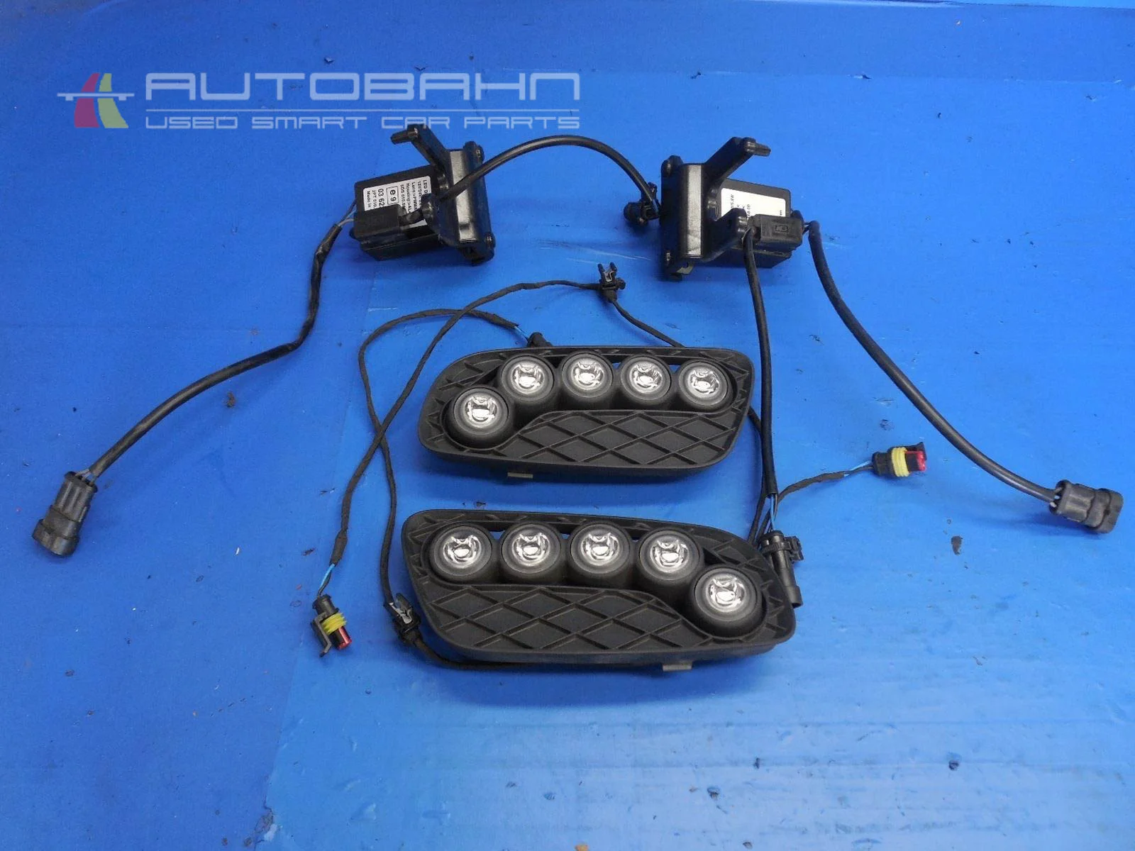 Fortwo OEM Brabus Daytime Running Lights - Fog Lights + Ballasts 01.jpg