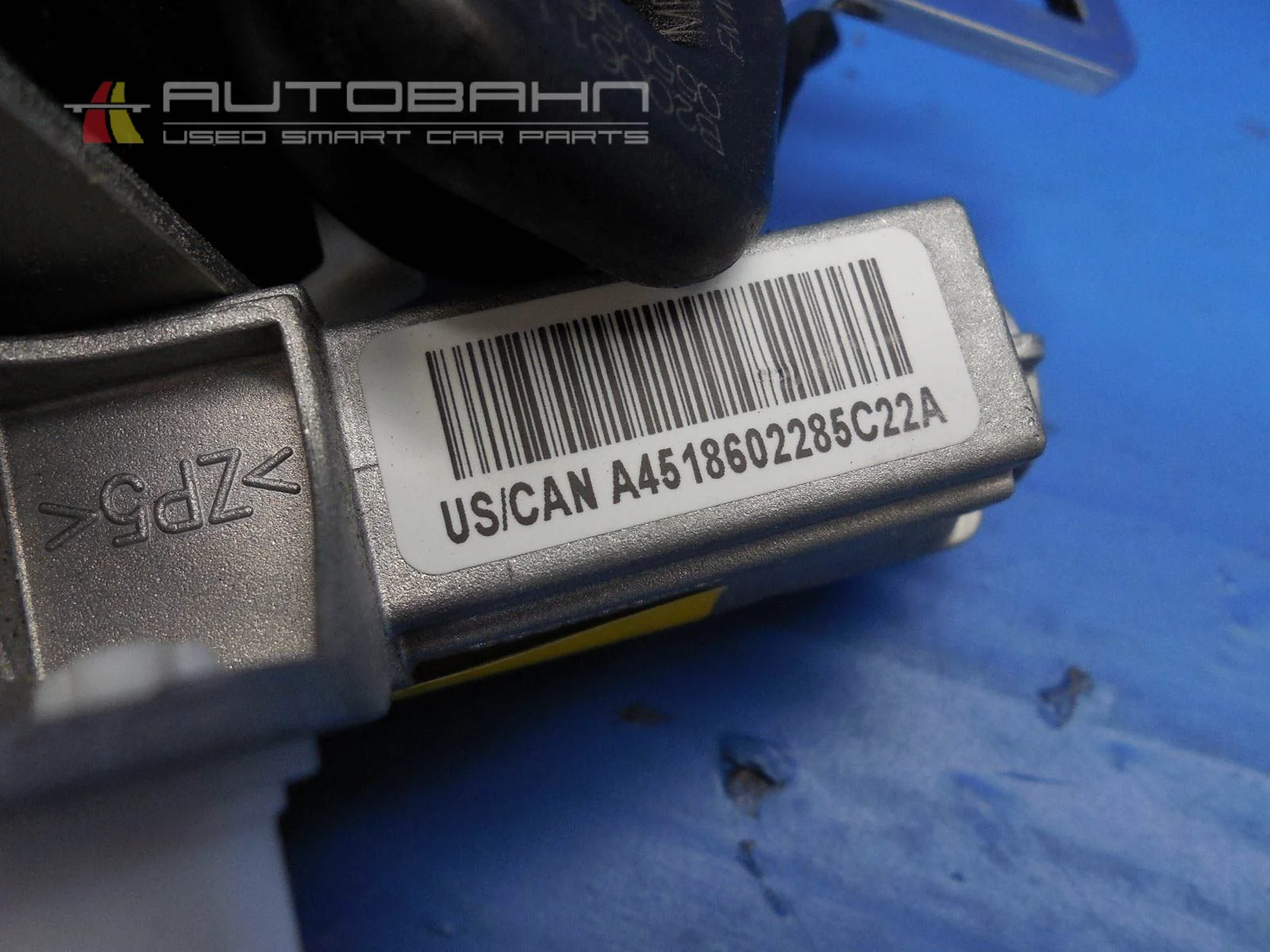 Fortwo OEM Right Passenger Side Seat Belt & Retractor & SRS 08.jpg