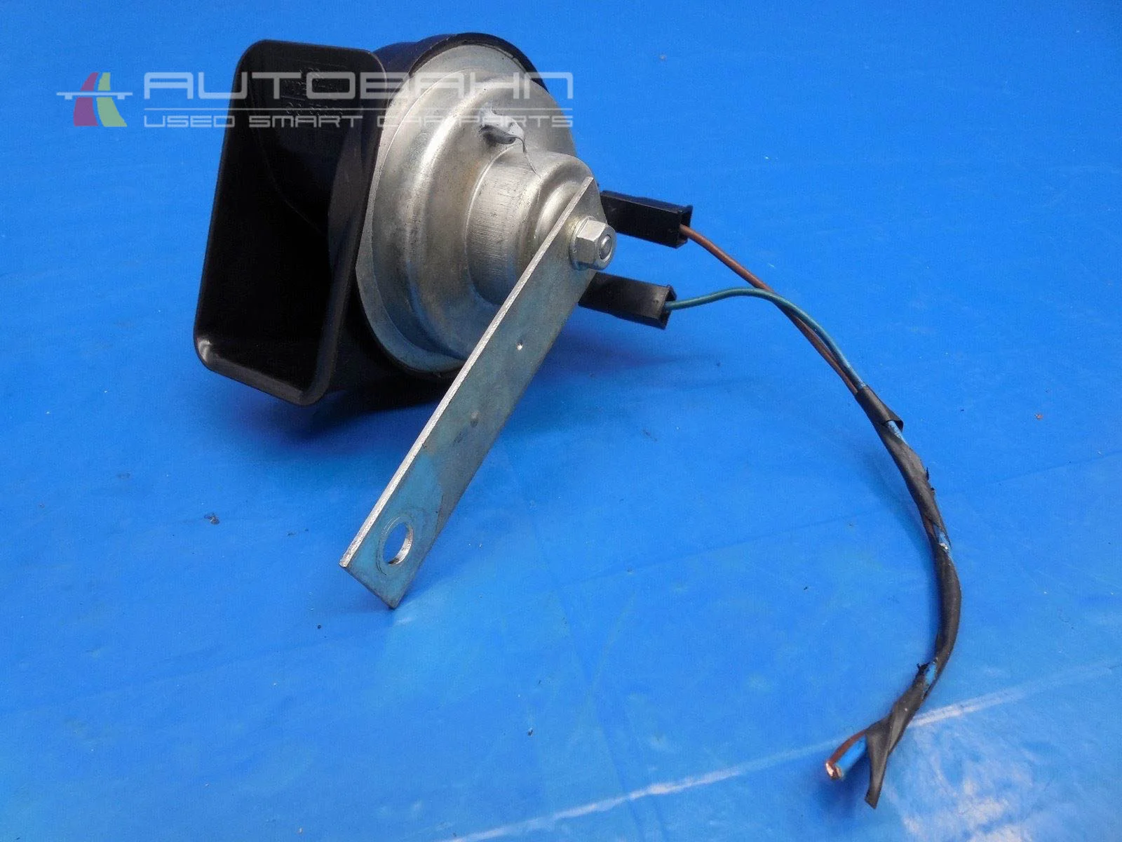 Fortwo Passion Pure (2008-2014) OEM Horn 08.jpg