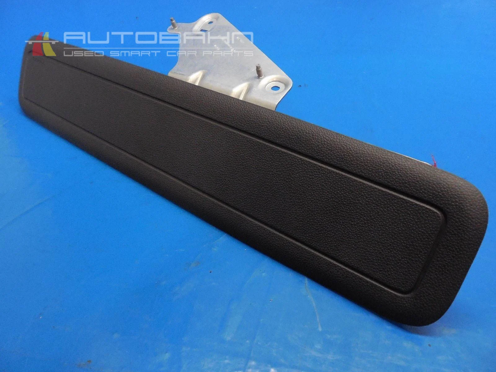 Fortwo Passion Pure OEM Left Drivers Side Knee Airbag 01.jpg