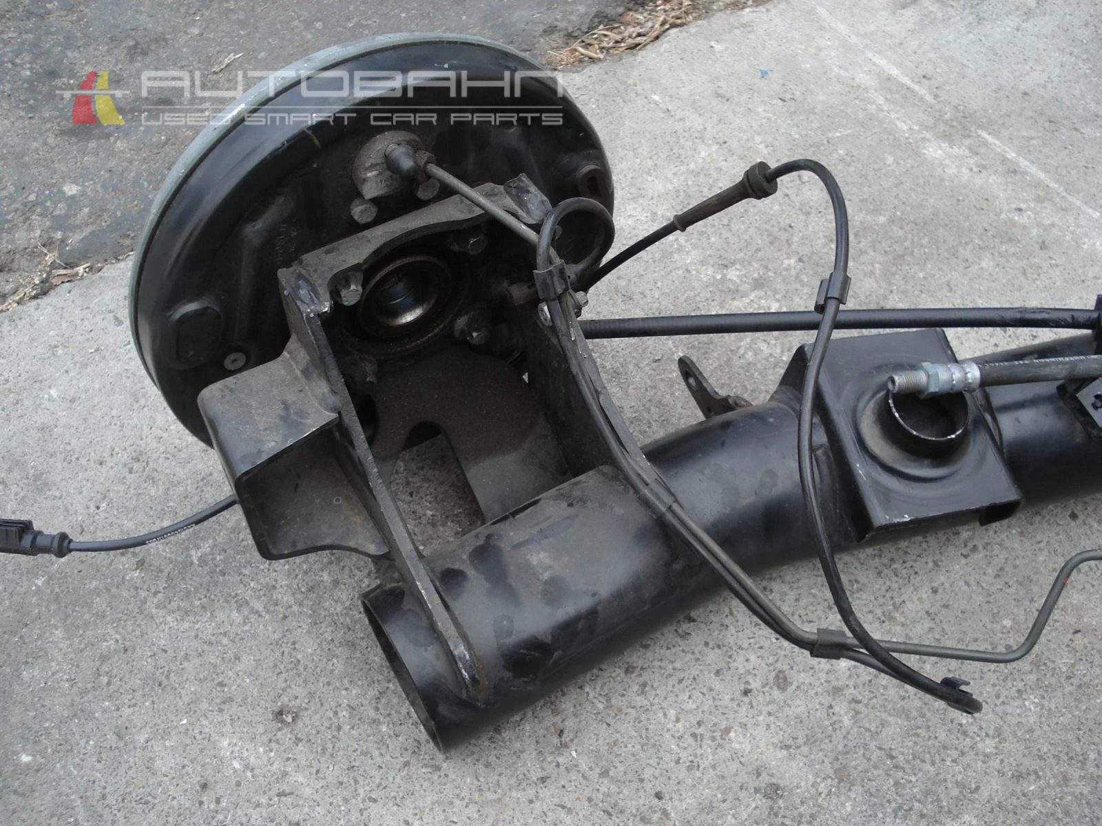 Fortwo Passion Pure OEM Rear Trailing Arm & Brakes 04.jpg