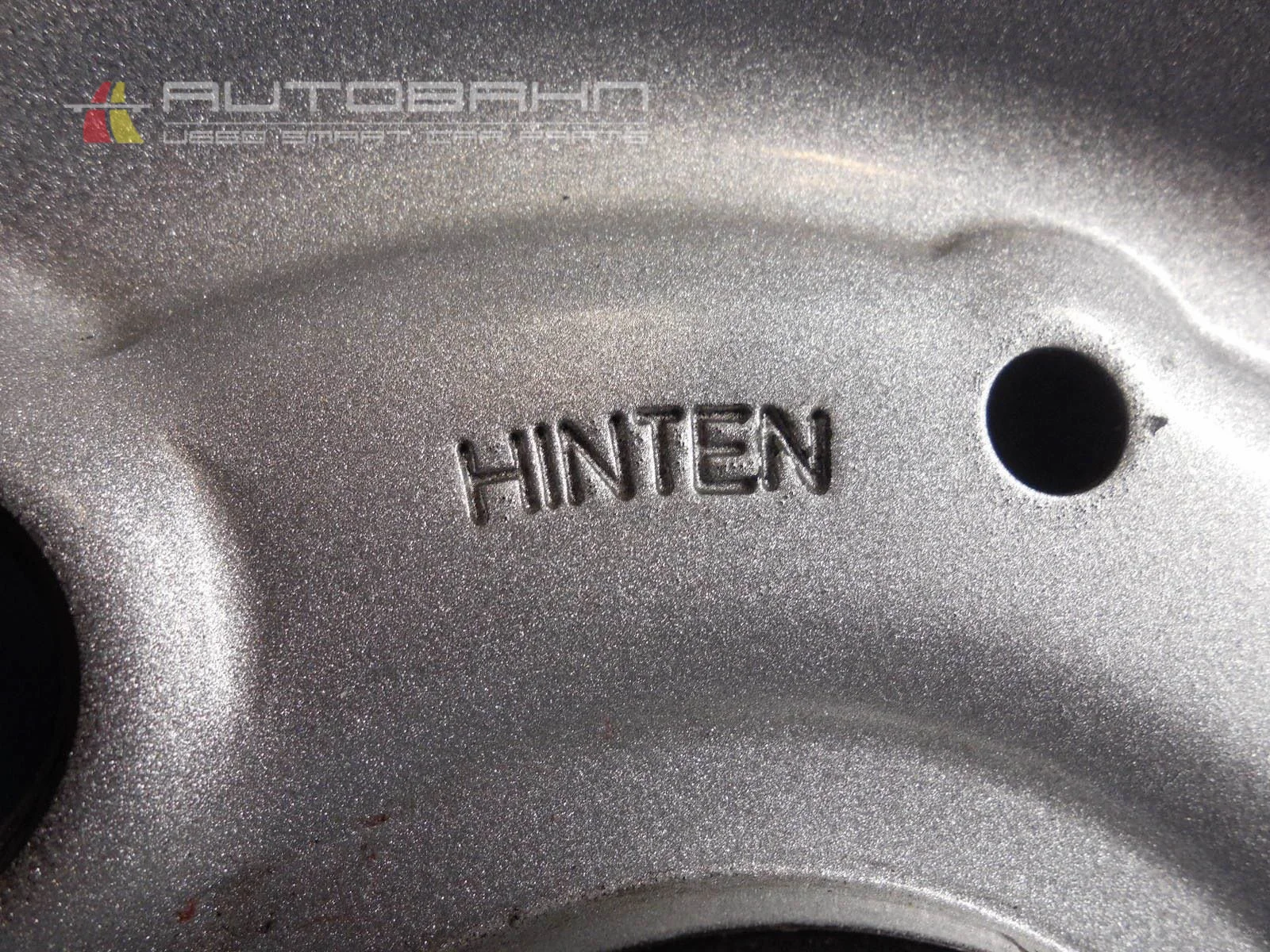 Fortwo Passion Pure OEM Rear Wheel-Tire 15x5.5 07.jpg
