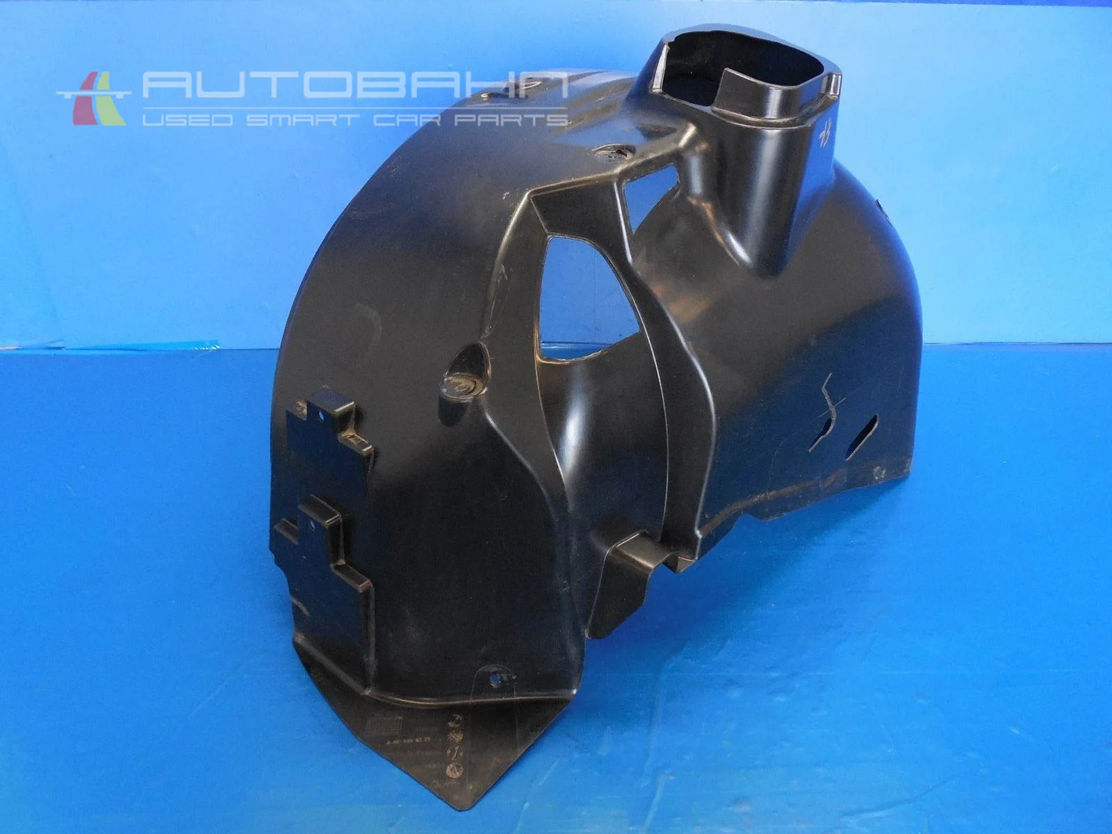 Fortwo Passion Pure OEM Right Front Inner Fender Liner 01.jpg