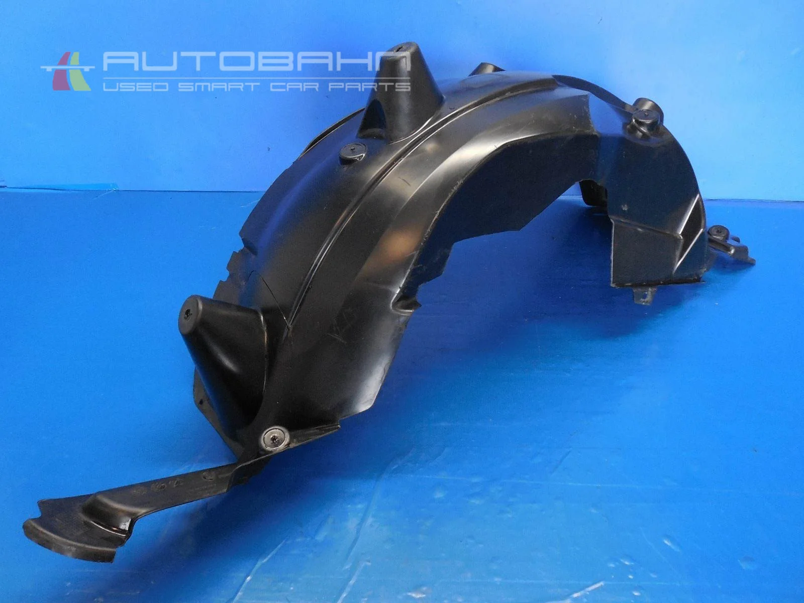 Fortwo Passion Pure OEM Right Rear Inner Fender Liner 01.jpg