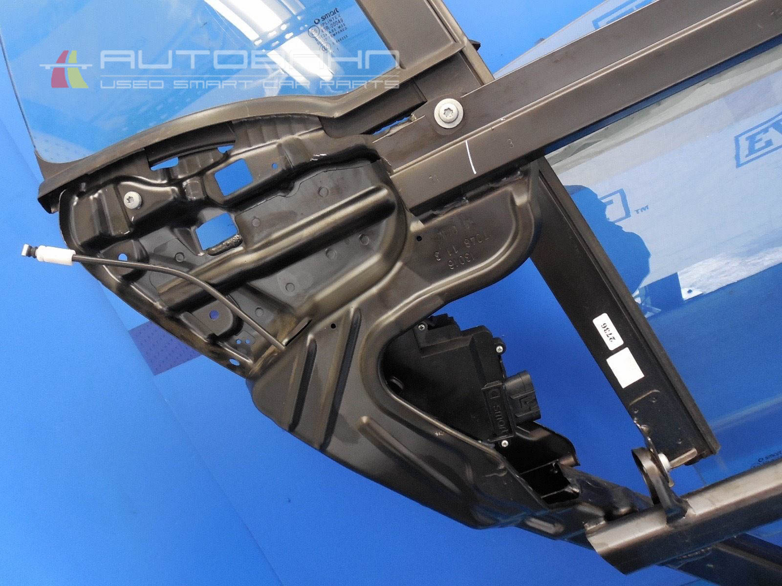 Fortwo-Passion-Pure-OEM-Right-Door-Frame-Glass-Motor-Regulator-05.jpg