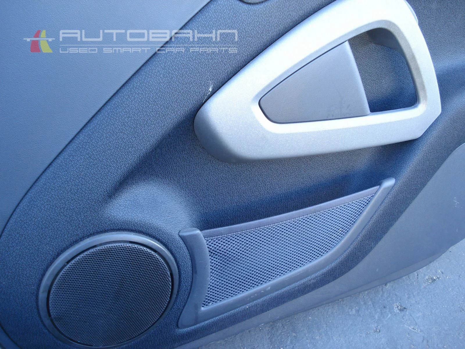 Fortwo Passion Pure OEM Passengers Right Side Door Complete 07.jpg