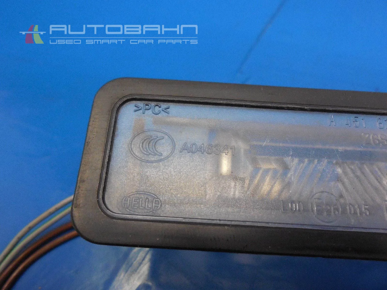Fortwo Passion Pure OEM License Plate Light + Bulb 04.jpg