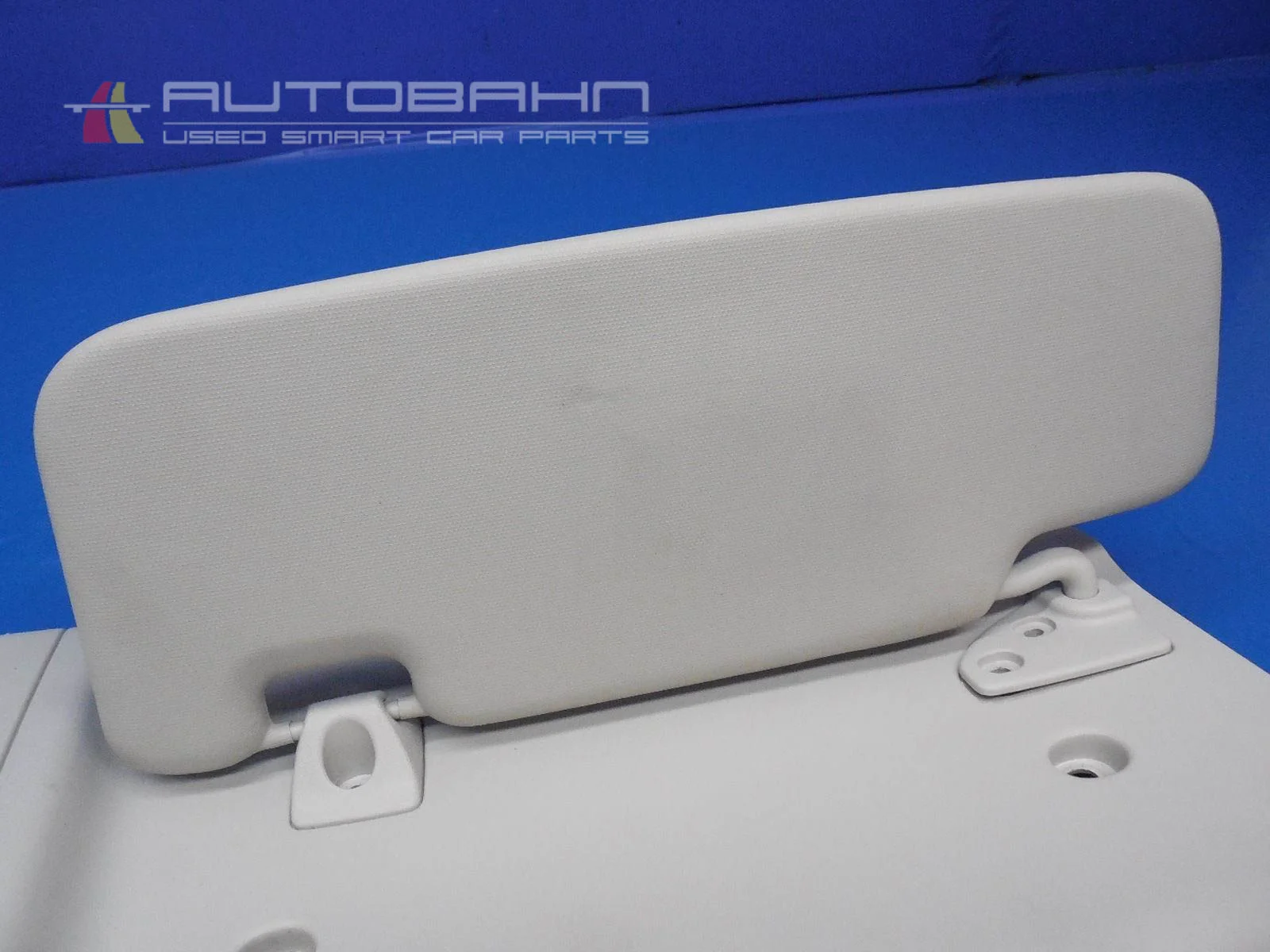 Fortwo OEM Front Headliner Trim with Fold Down Sun Visors 09.jpg