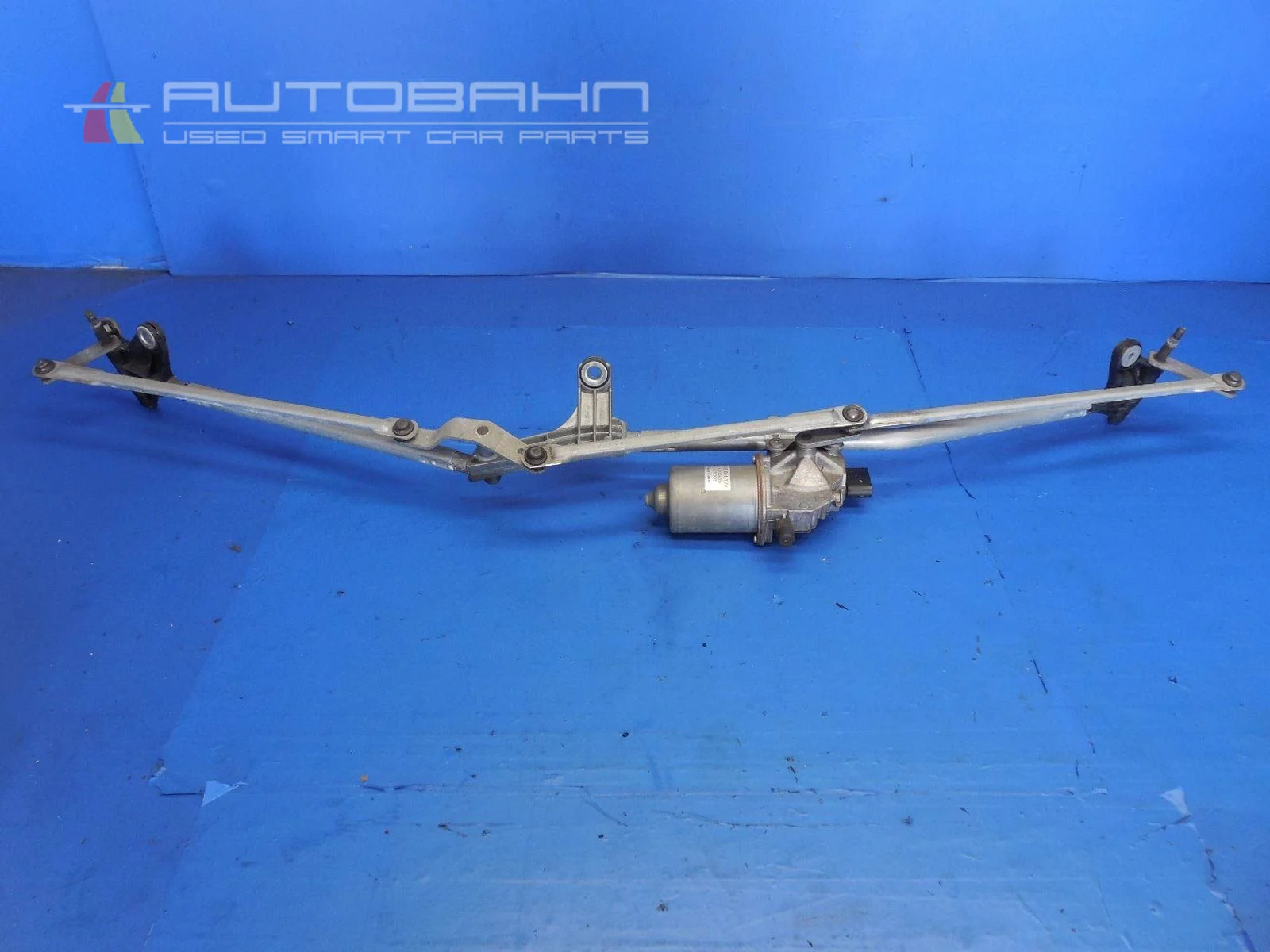 Fortwo Passion Pure OEM Windshield Wiper Motor & Linkage Assembly 01.jpg