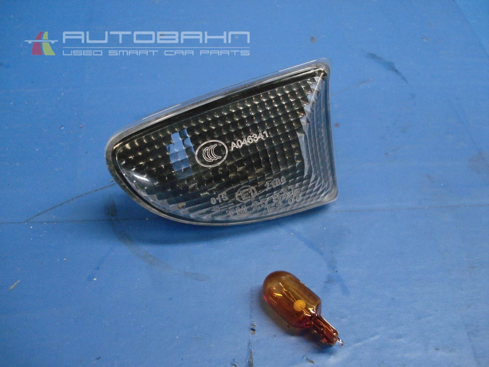 Fortwo Passion Pure OEM Left Drivers Side Marker Light Turn Signal 01.jpg