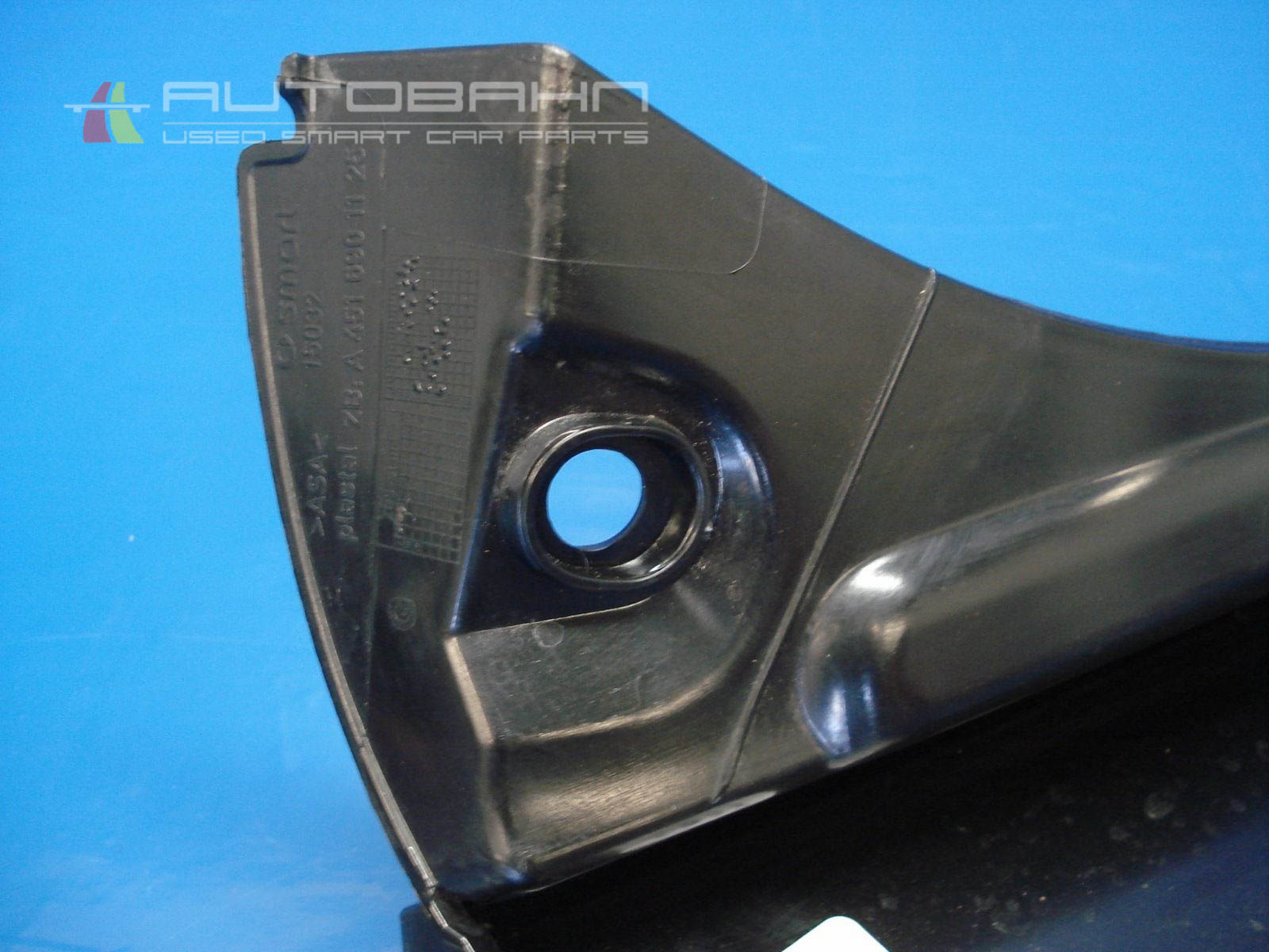 ForTwo Passion Pure OEM Exterior Left Side “C” Pillar Trim Panel 03.jpg