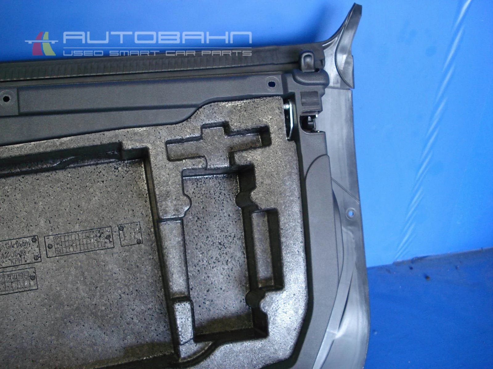 Fortwo Passion Pure OEM Trunk Lid Release Interior Panel Black Trim 03.jpg
